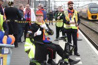 2023-02-18 Prins uit de trein trekken 05 2023-02-18 Prins uit de trein trekken 05